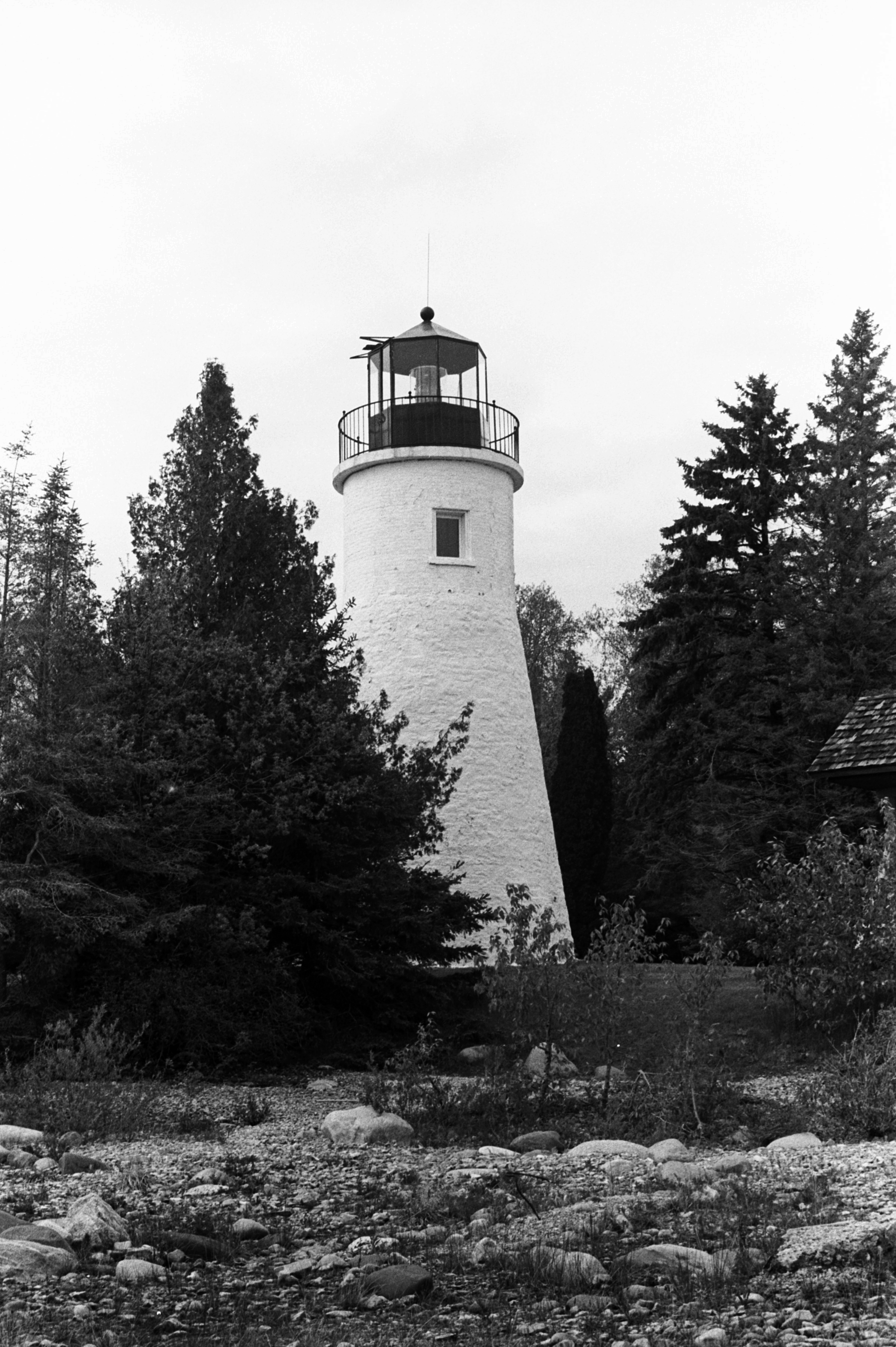 OLD PRESQUE ISLE LIGHTHOUSE  MI